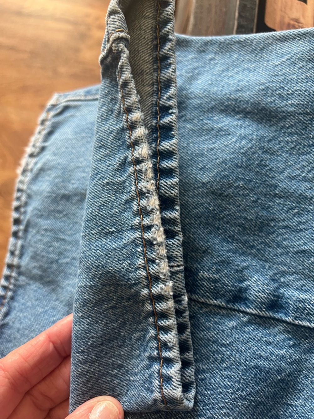 Levi’s 501 Original Fit Jeans Men’s 34x34 ButtonFly LightWashStraightLegClassic - Picture 12 of 12